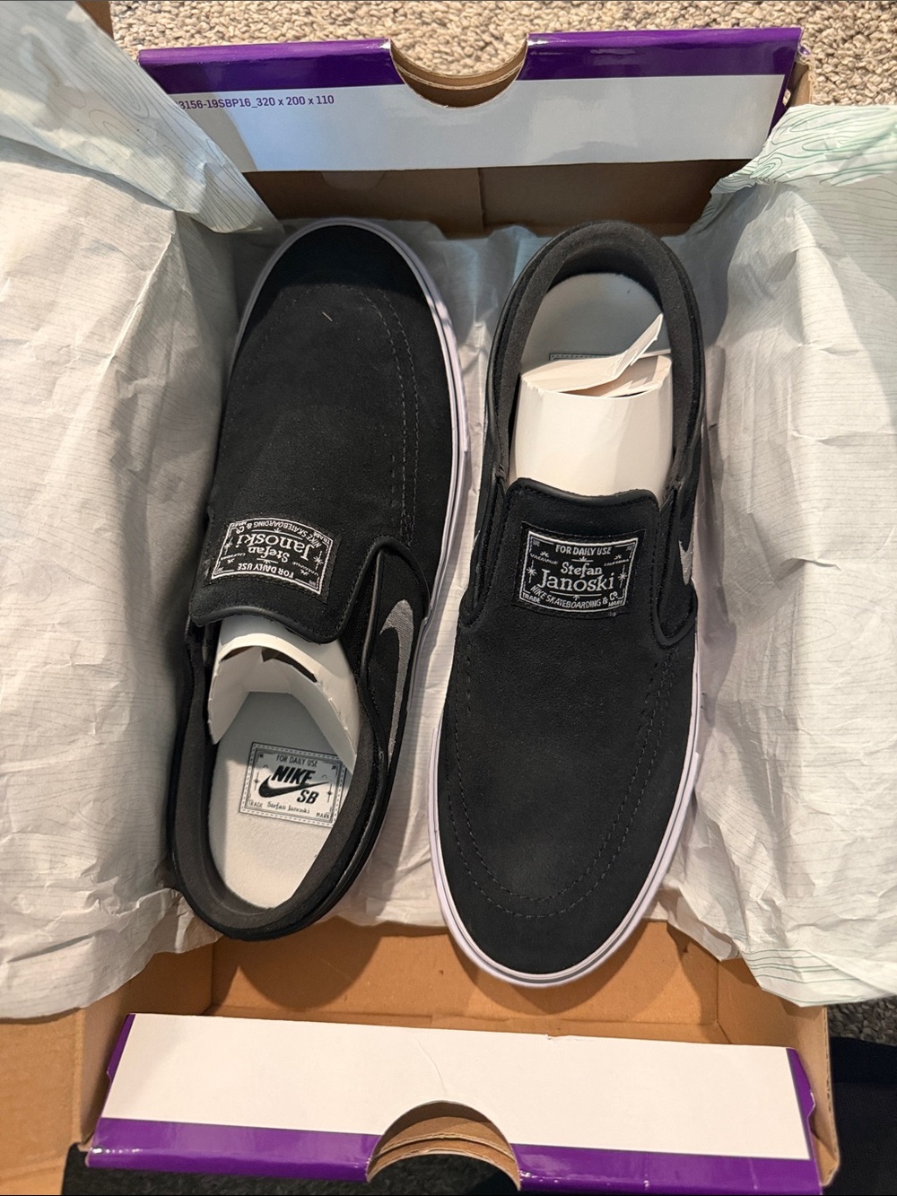 Stefan Janoski Slip-On Men’s or women’s Shoes - Black